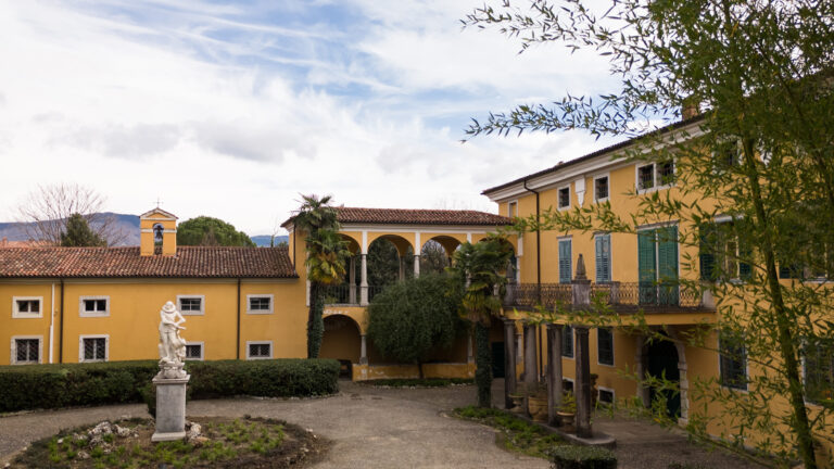 Gorizia da scoprire: il fascino senza tempo di Palazzo Coronini Cronberg